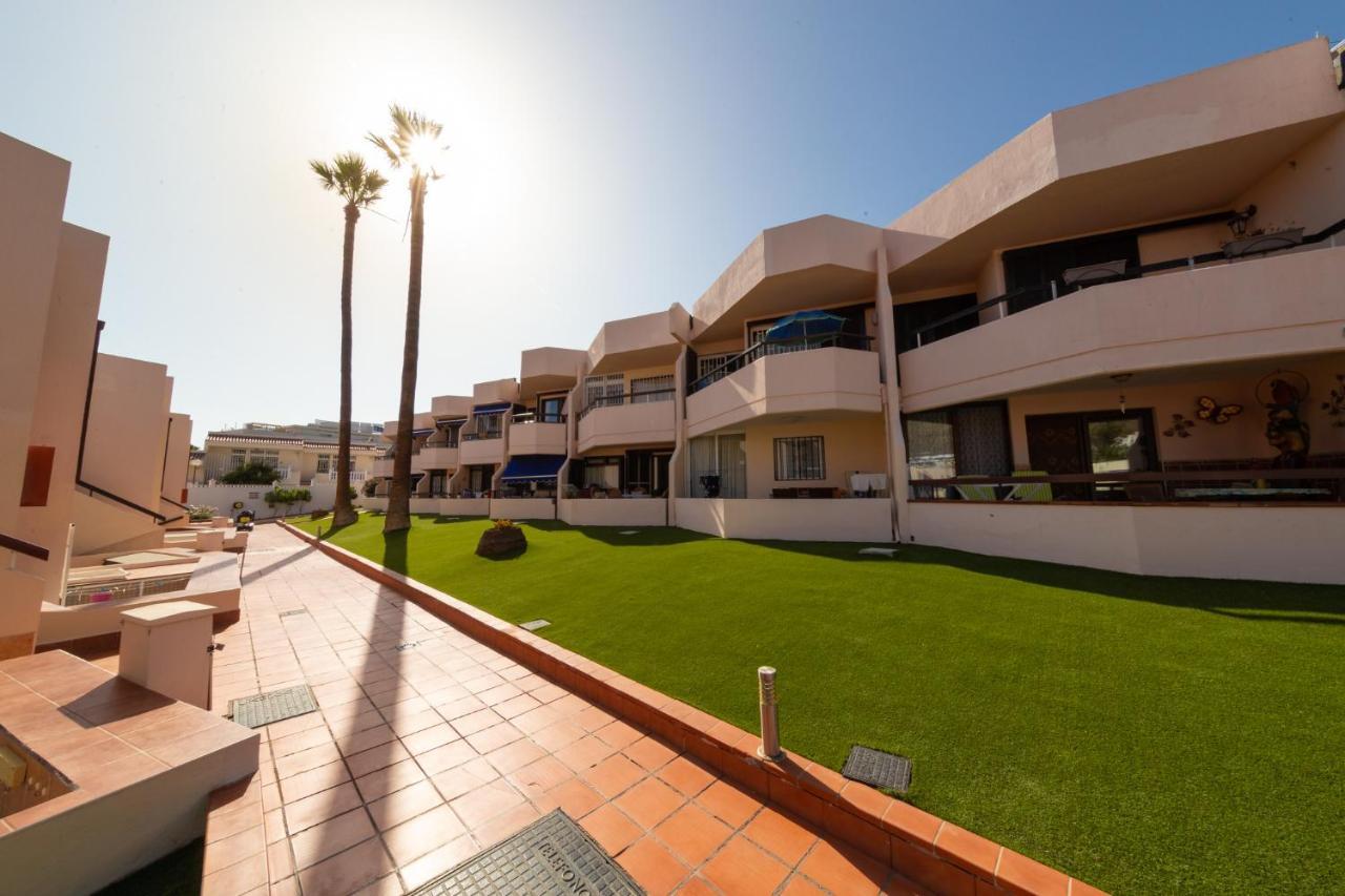 Apartamento En Sur Y Sol Los Cristianos Los Cristianos  Bagian luar foto
