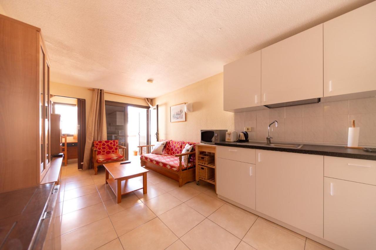 Apartamento En Sur Y Sol Los Cristianos Los Cristianos  Bagian luar foto