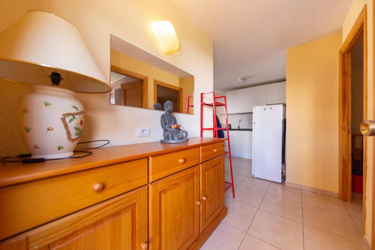 Apartamento En Sur Y Sol Los Cristianos Los Cristianos  Bagian luar foto