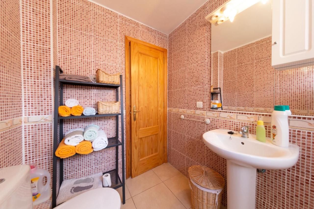 Apartamento En Sur Y Sol Los Cristianos Los Cristianos  Bagian luar foto